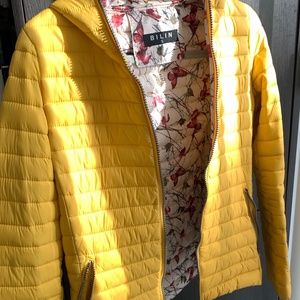 Water Repellent Yellow Jacket